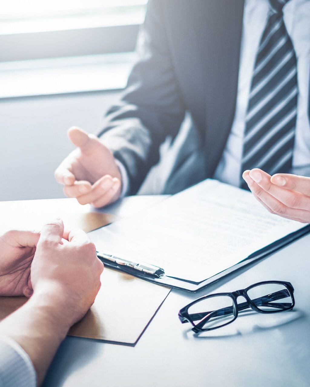 Contrato de prestação de serviços como fazer. Crie contratos ilimitados com a justa.legal, a plataforma que cria contratos com inteligência artificial.