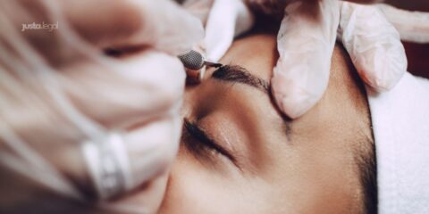 Entenda a importância do contrato formal na formalização de acordos comerciais e como ele garante segurança jurídica para ambas as partes.